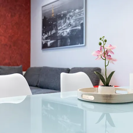 Mth Appio Apartment